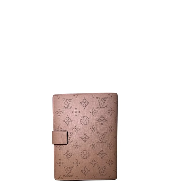 Louis Vuitton Other - Louis Vuitton Mahina Elizabeth Agenda
